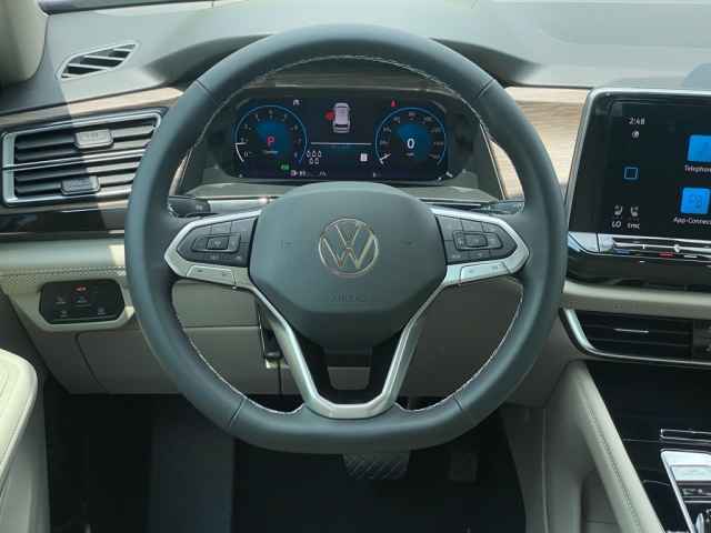 new 2025 Volkswagen Atlas car