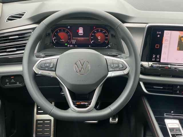 new 2025 Volkswagen Atlas car