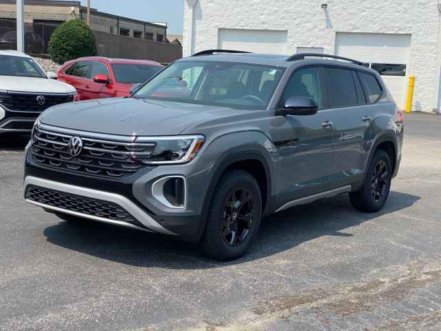 new 2025 Volkswagen Atlas car