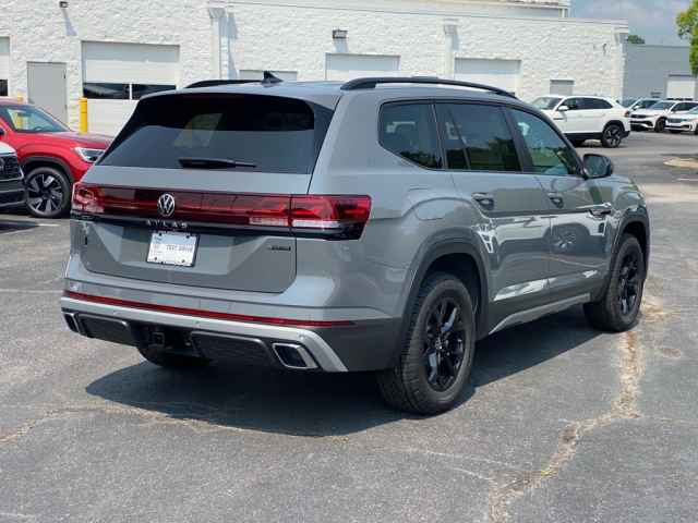 new 2025 Volkswagen Atlas car