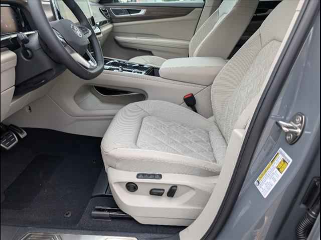new 2025 Volkswagen Atlas car