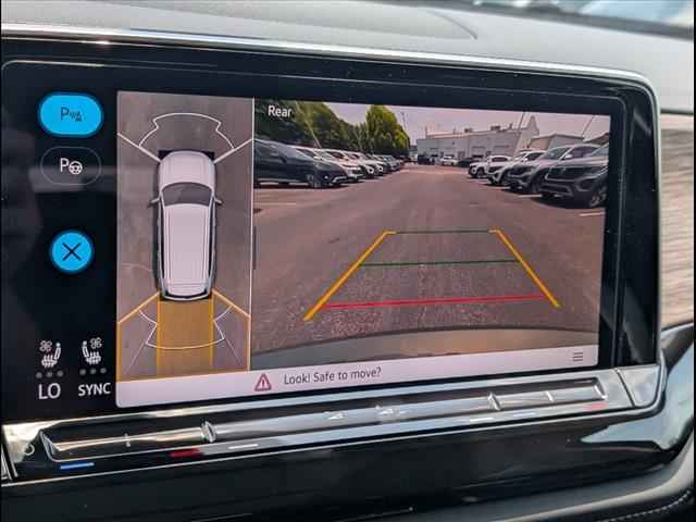new 2025 Volkswagen Atlas car
