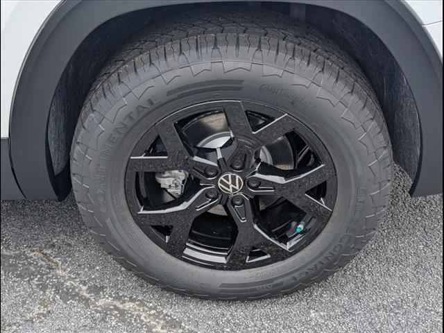 new 2025 Volkswagen Atlas car