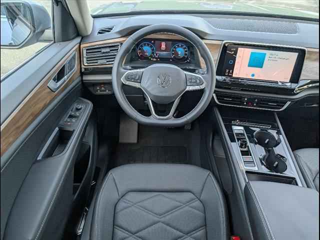 new 2025 Volkswagen Atlas car