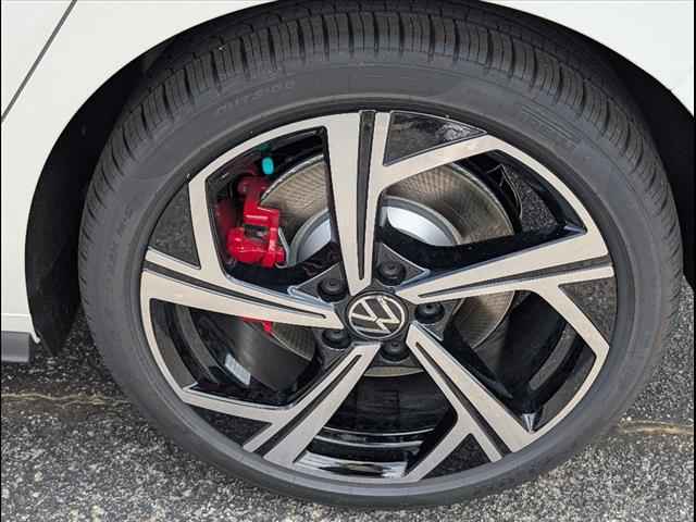 new 2025 Volkswagen Golf GTI car