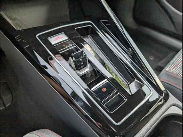 new 2025 Volkswagen Golf GTI car