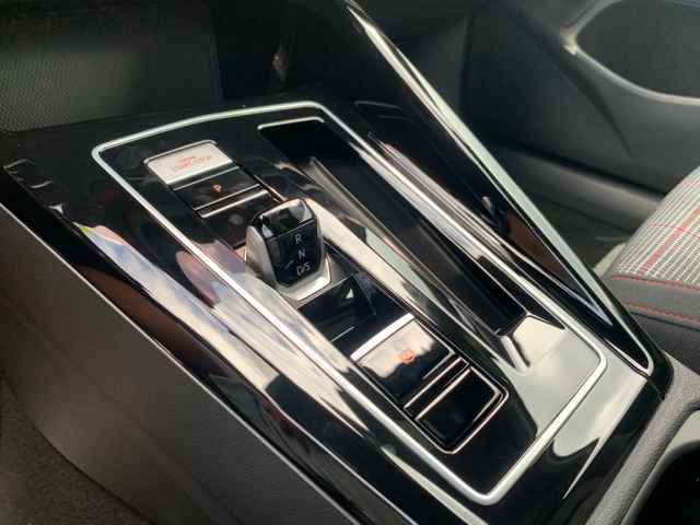 new 2025 Volkswagen Golf GTI car