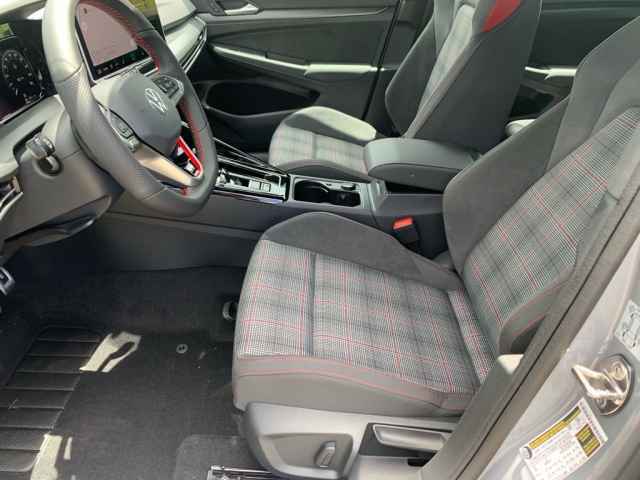 new 2025 Volkswagen Golf GTI car