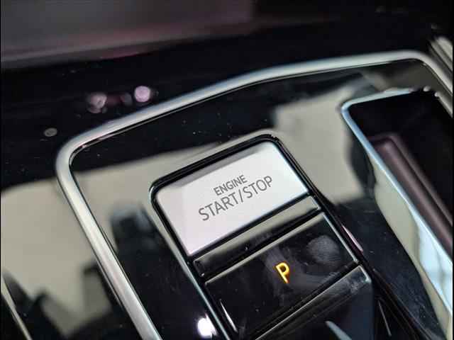 new 2025 Volkswagen Golf R car