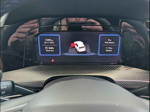 new 2025 Volkswagen Golf R car