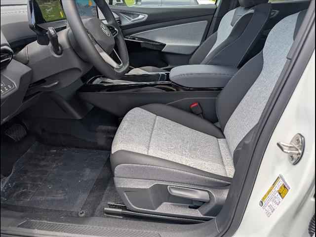 new 2025 Volkswagen ID.4 car
