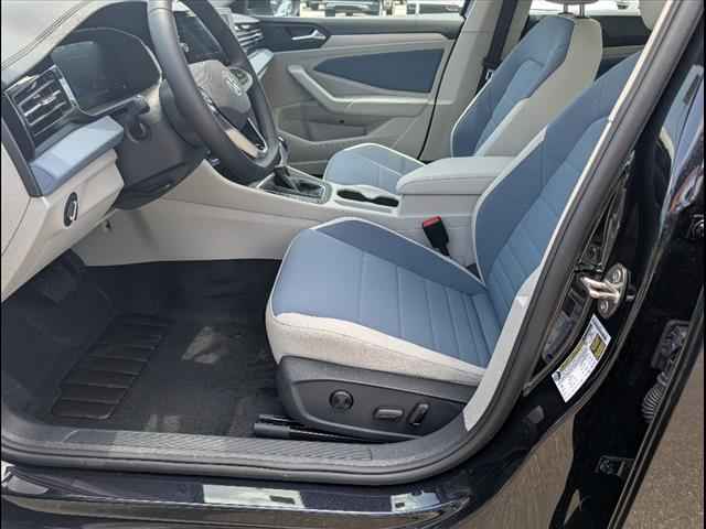 new 2025 Volkswagen Jetta car