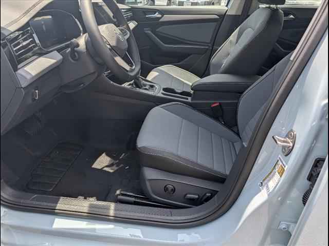 new 2025 Volkswagen Jetta car