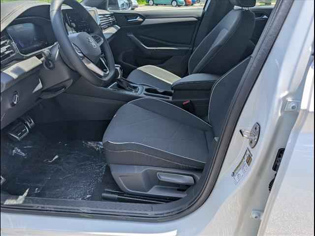 new 2025 Volkswagen Jetta car