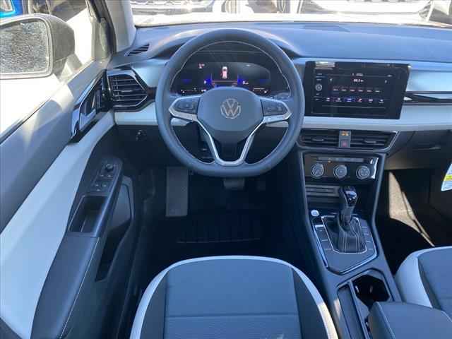 new 2025 Volkswagen Taos car