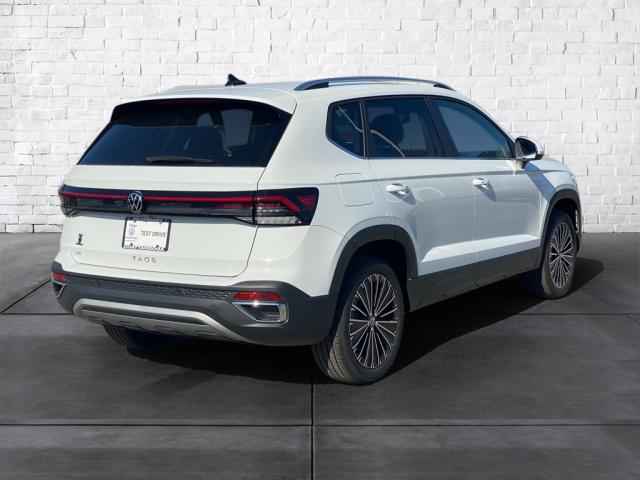 new 2025 Volkswagen Taos car