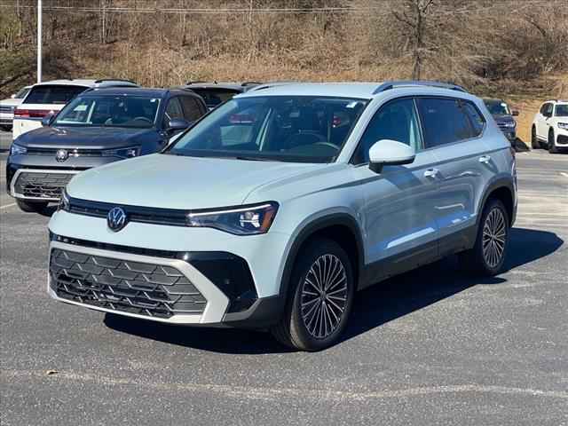 new 2025 Volkswagen Taos car