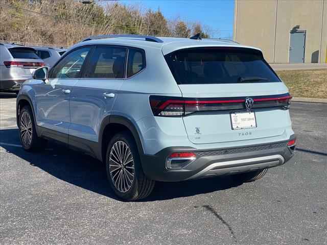 new 2025 Volkswagen Taos car