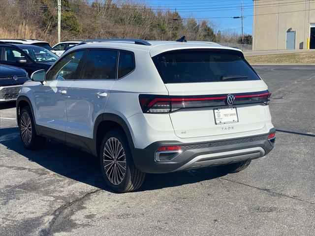 new 2025 Volkswagen Taos car