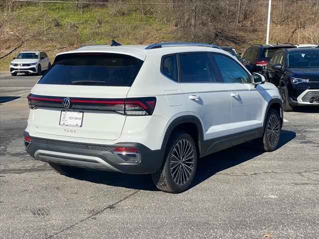 new 2025 Volkswagen Taos car