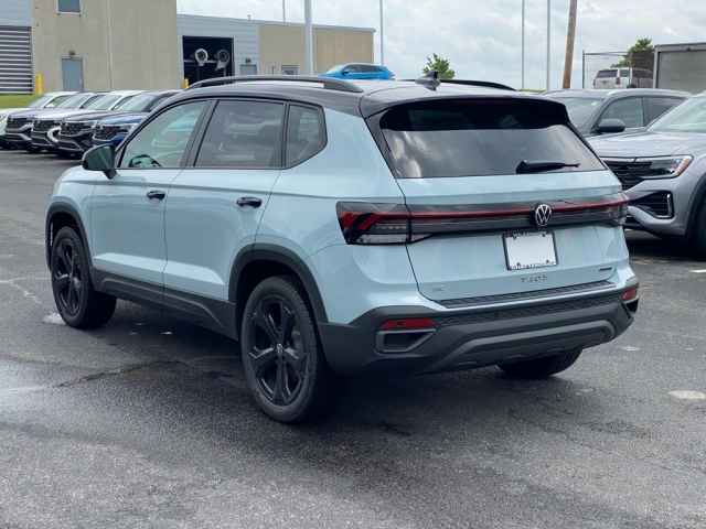 new 2025 Volkswagen Taos car