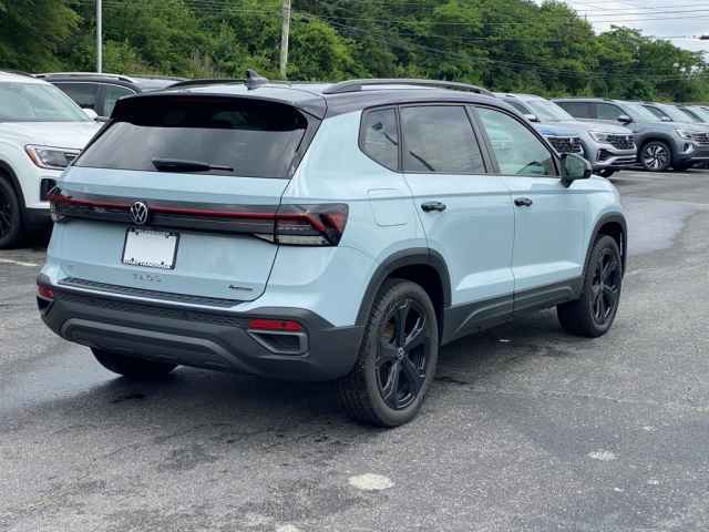new 2025 Volkswagen Taos car