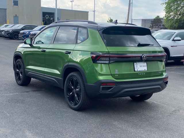 new 2025 Volkswagen Taos car