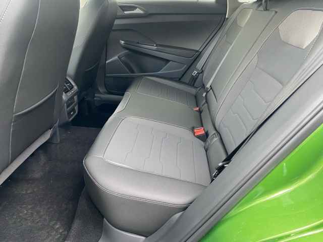 new 2025 Volkswagen Taos car
