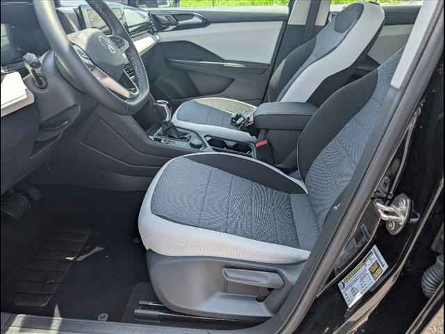 new 2025 Volkswagen Taos car