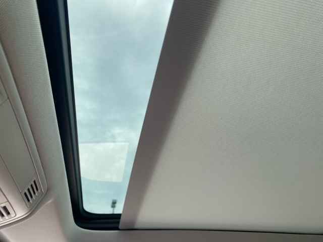 new 2025 Volkswagen Taos car