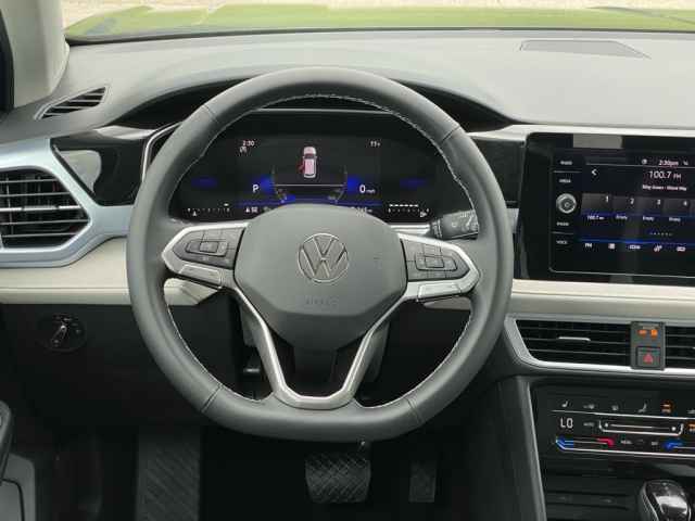 new 2025 Volkswagen Taos car