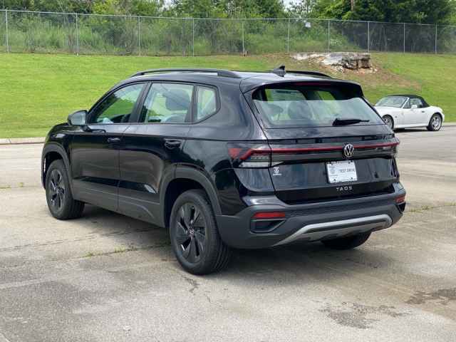 new 2025 Volkswagen Taos car