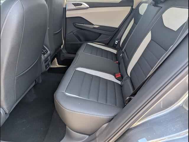 new 2025 Volkswagen Taos car