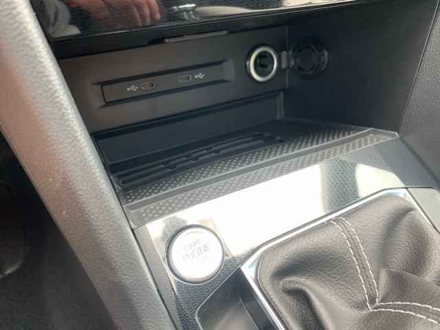 new 2025 Volkswagen Taos car
