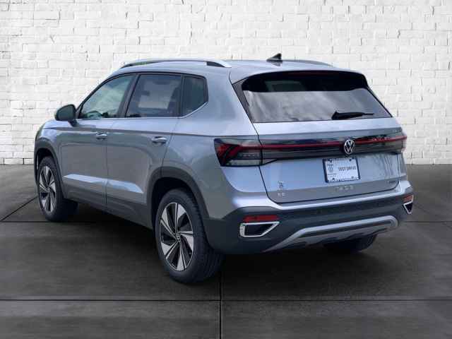 new 2025 Volkswagen Taos car