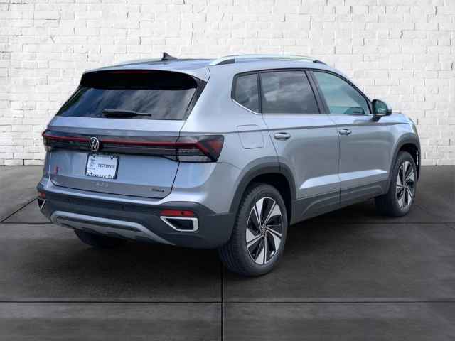 new 2025 Volkswagen Taos car