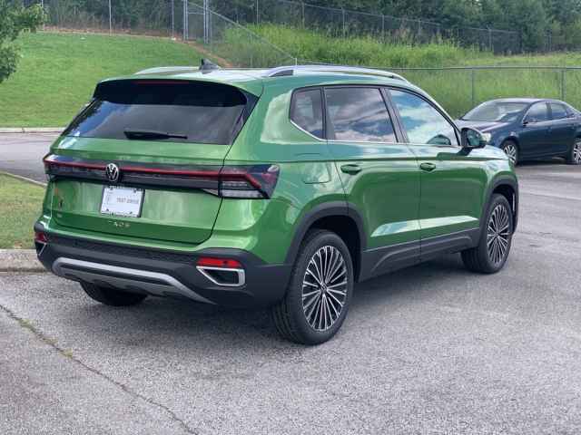 new 2025 Volkswagen Taos car