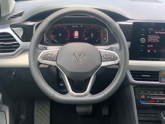 new 2025 Volkswagen Taos car