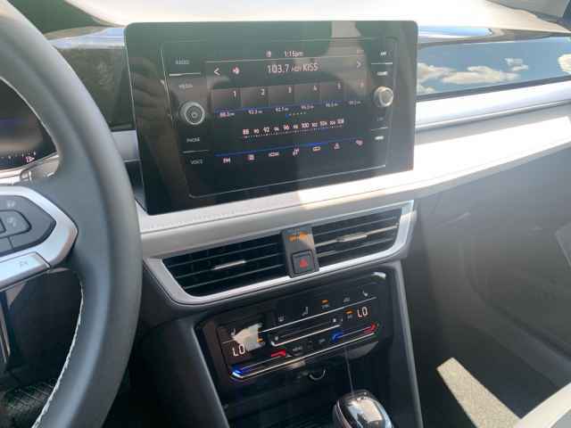 new 2025 Volkswagen Taos car