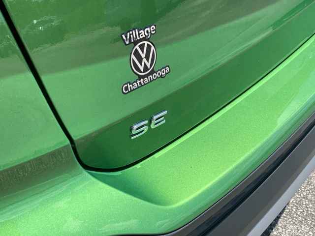 new 2025 Volkswagen Taos car