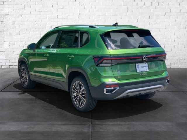 new 2025 Volkswagen Taos car