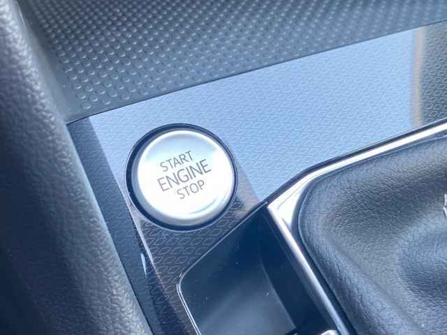 new 2025 Volkswagen Taos car