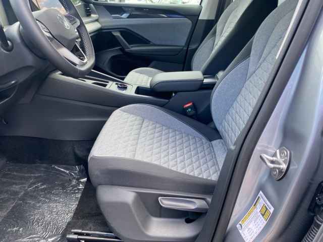 new 2025 Volkswagen Tiguan car