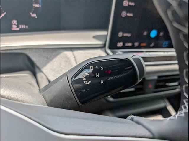 new 2025 Volkswagen Tiguan car