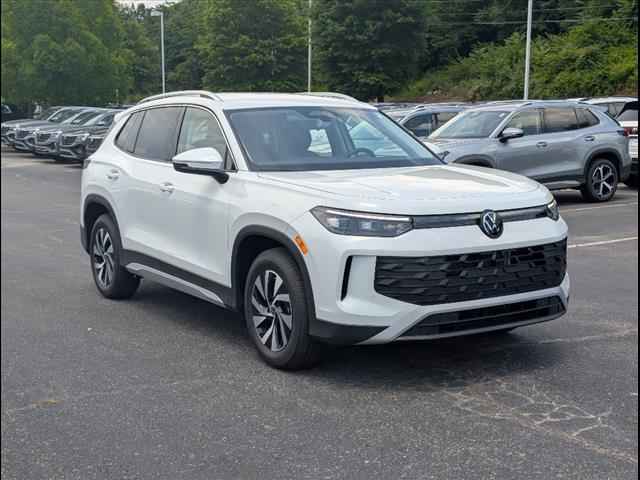new 2025 Volkswagen Tiguan car