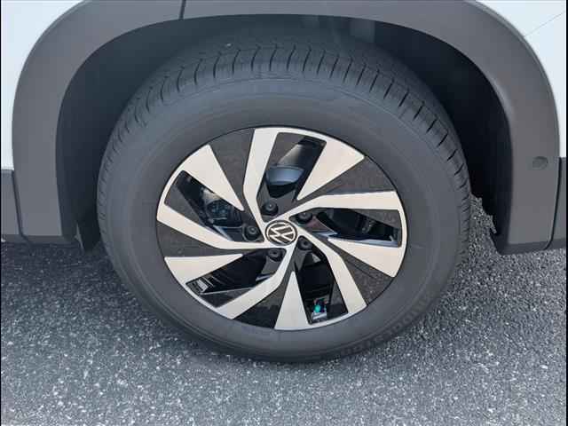 new 2025 Volkswagen Tiguan car