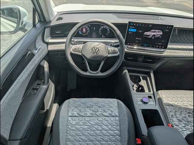 new 2025 Volkswagen Tiguan car