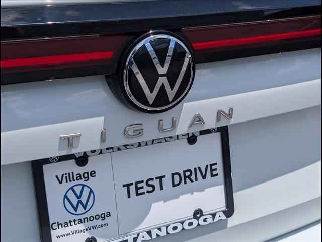 new 2025 Volkswagen Tiguan car