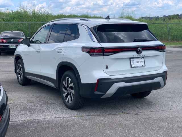 new 2025 Volkswagen Tiguan car