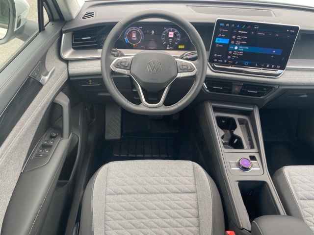 new 2025 Volkswagen Tiguan car